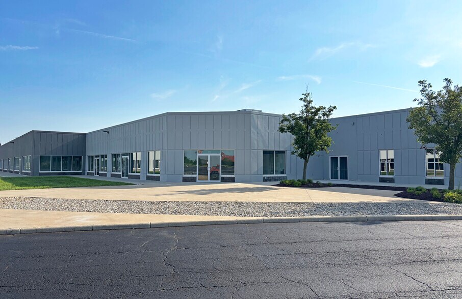 More Photos Of 9911 Avon Lake Rd, Burbank Unknown For Lease