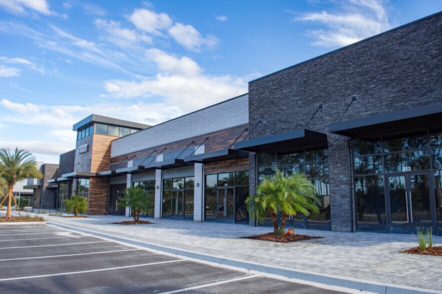 More Photos Of 3655 Longleaf Pine Pkwy, Saint Johns General Retail For Lease