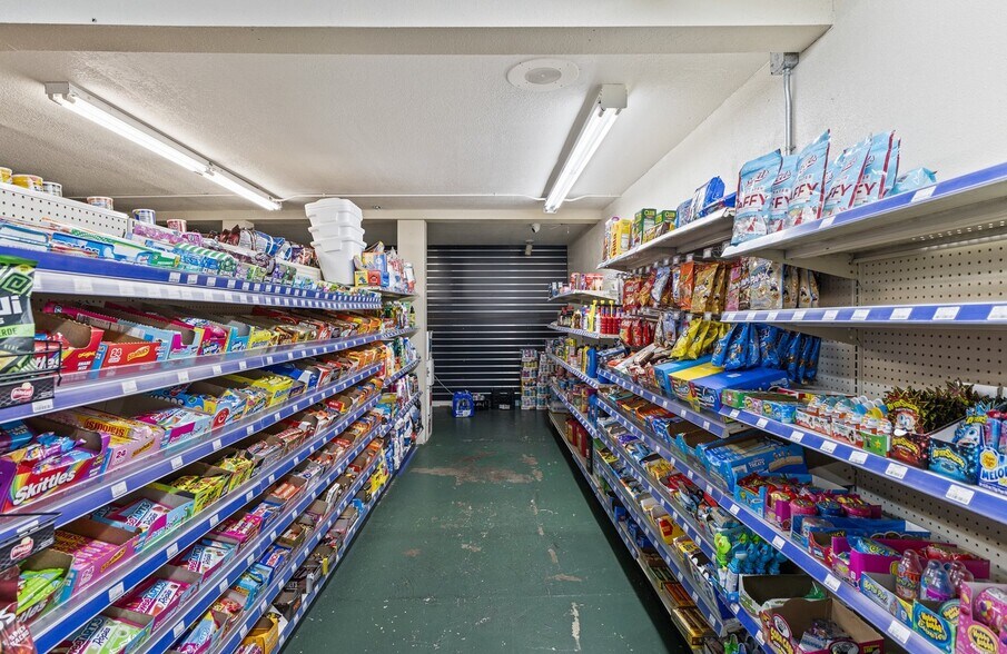 More Photos Of 1195 Newmark Ave, Coos Bay Storefront Retail Residential For Sale
