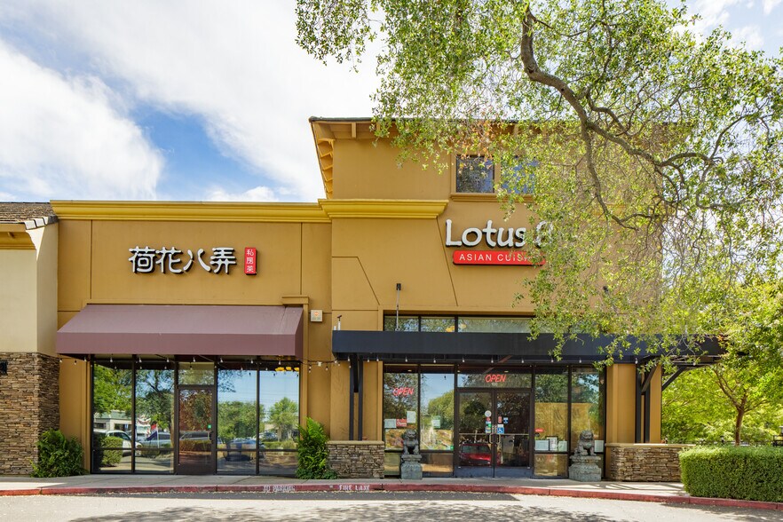 More Photos Of 199 Blue Ravine Rd, Folsom Freestanding For Lease