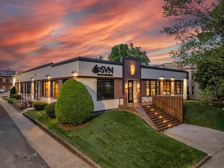 More Photos Of 1701 Dumplin Loop Rd, New Market Freestanding For Sale