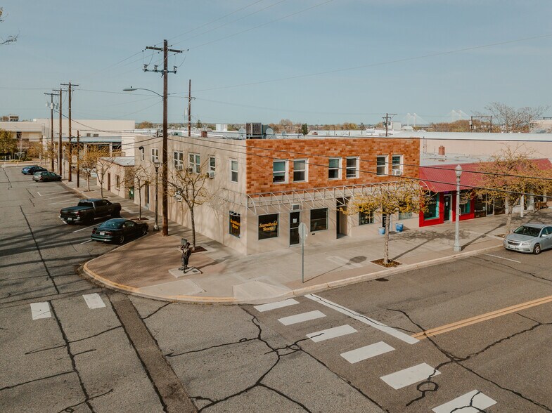 Primary Photo Of 322-324 W Kennewick Ave, Kennewick Specialty For Sale