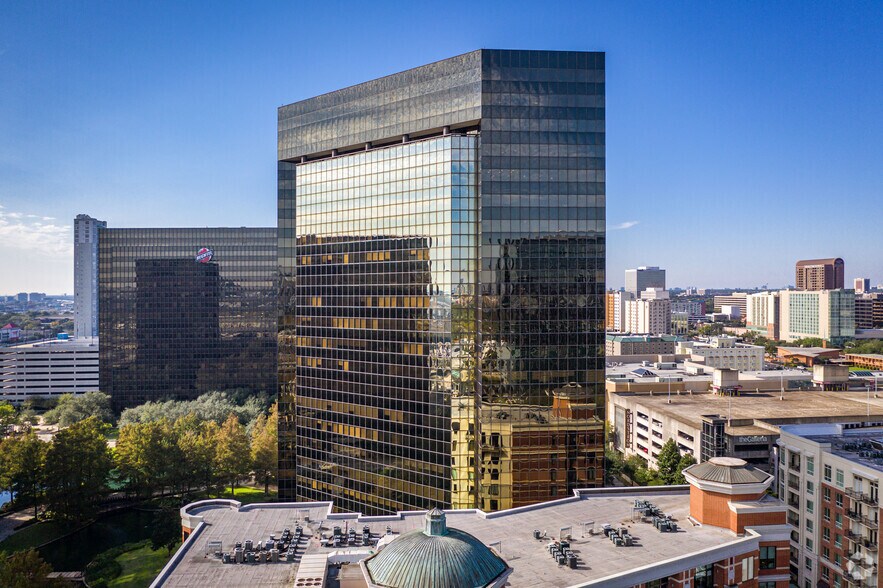 More Photos Of 3040 Post Oak Blvd, Houston Office For Lease