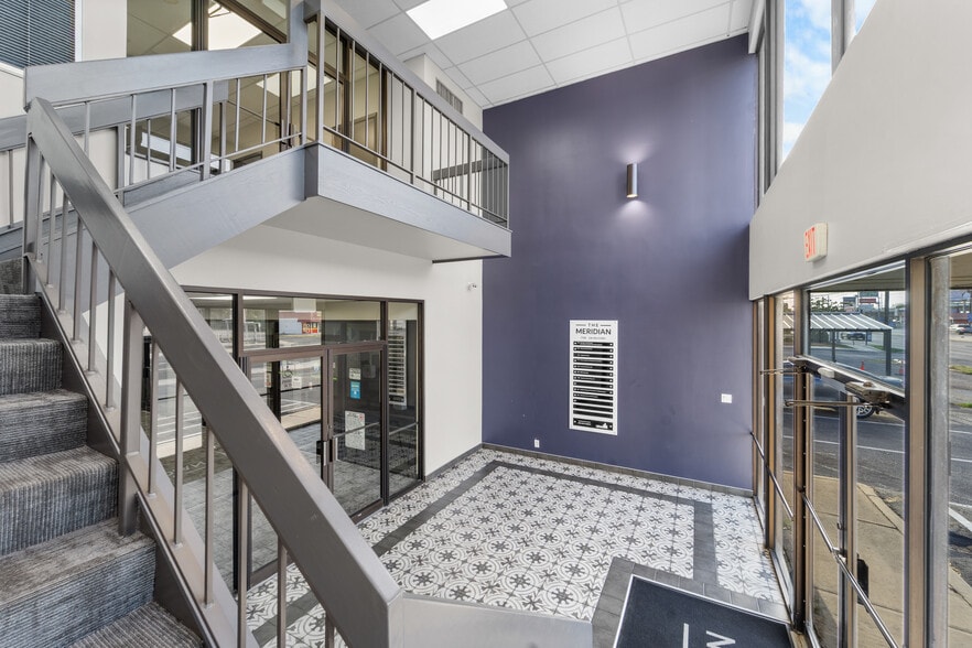 More Photos Of 1730 SW Military Dr, San Antonio Medical For Sale