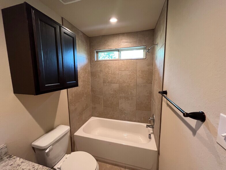 More Photos Of 6618 Mia Way, San Antonio Apartments For Sale