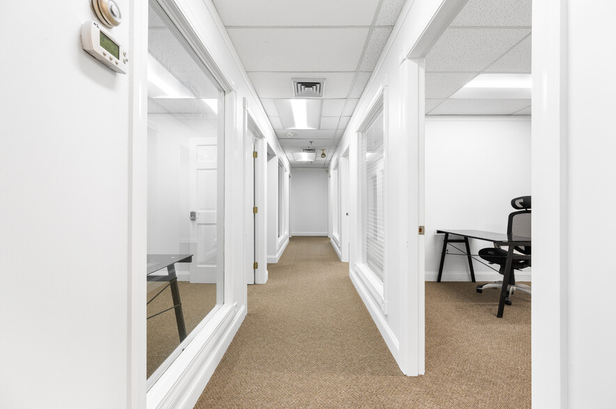 More Photos Of 55 Accord Park Dr, Rockland Office For Sale