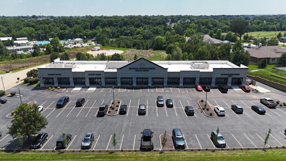 More Photos Of 970-994 Wentzville Pky, Wentzville General Retail For Sale