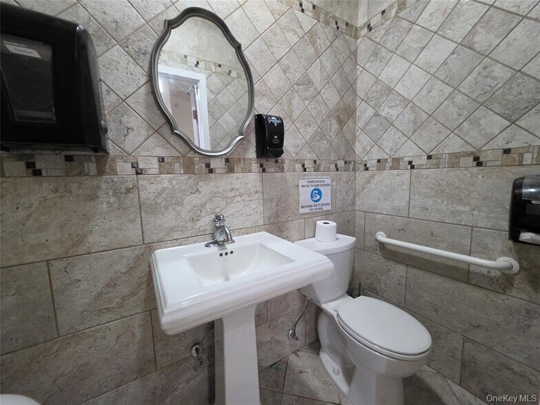 More Photos Of 951 State 17B Rt, Mongaup Valley Restaurant For Sale