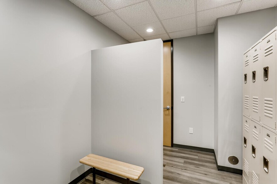 More Photos Of 640 Plaza Dr, Highlands Ranch Medical For Lease