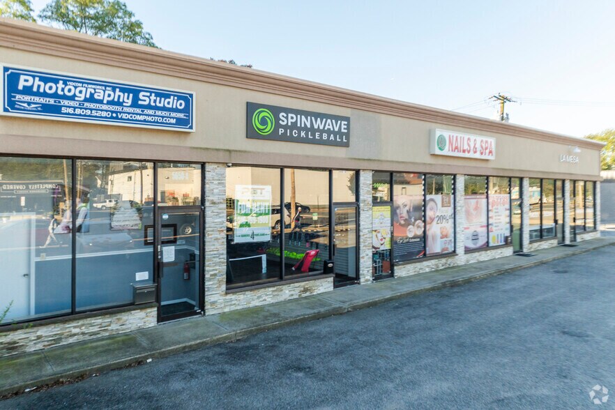 Primary Photo Of 5650 Merrick Rd, Massapequa General Retail For Lease