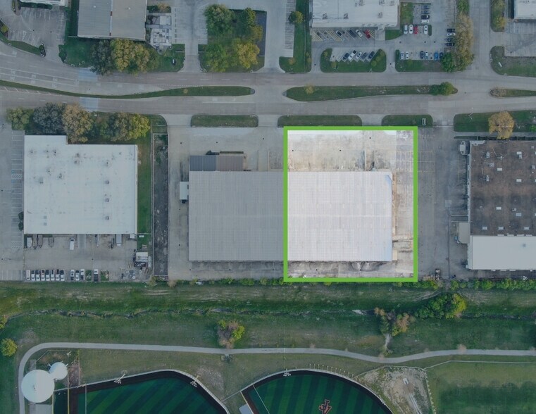 More Photos Of 10422 W Gulf Bank Rd, Houston Distribution For Lease