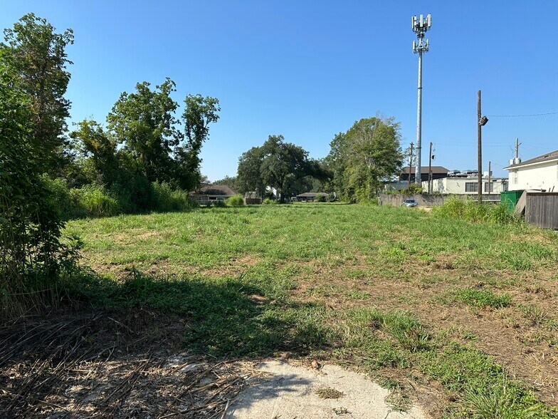 More Photos Of 7391 Highland Rd, Baton Rouge Land For Sale