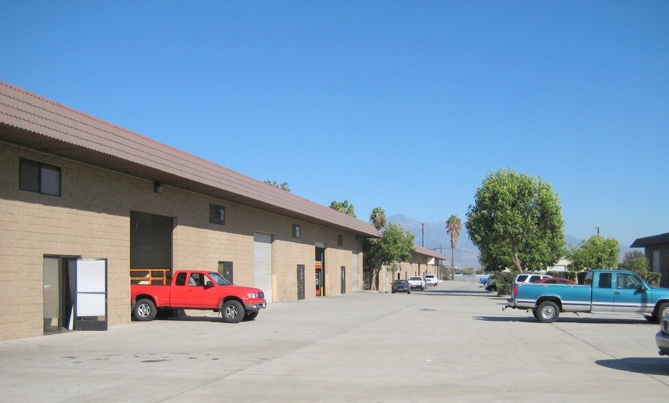 More Photos Of 346 S I St, San Bernardino Warehouse For Lease