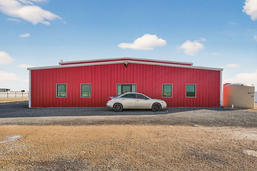 More Photos Of 1850 N FM 866, Odessa Warehouse For Sale
