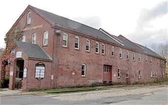 More Photos Of 150 Front St, West Springfield Light Manufacturing For Lease