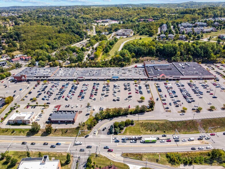 More Photos Of 3909-4007 Washington Rd, McMurray Unknown For Lease