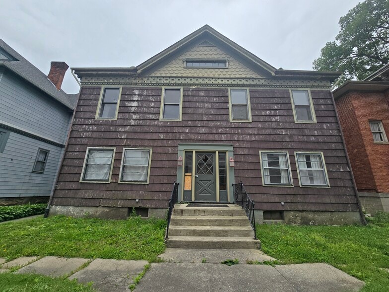 More Photos Of 813 W Berry St, Fort Wayne Apartments For Sale