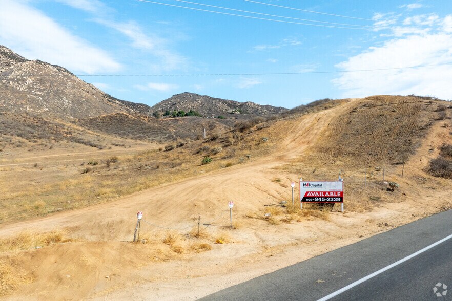 More Photos Of 10127 Heacock St, Moreno Valley Land For Sale