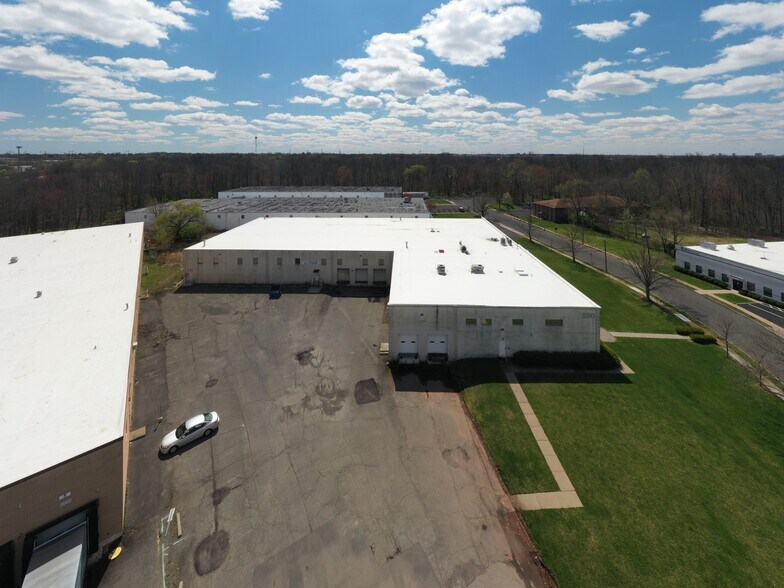More Photos Of 230 Liberty St, Metuchen Warehouse For Sale