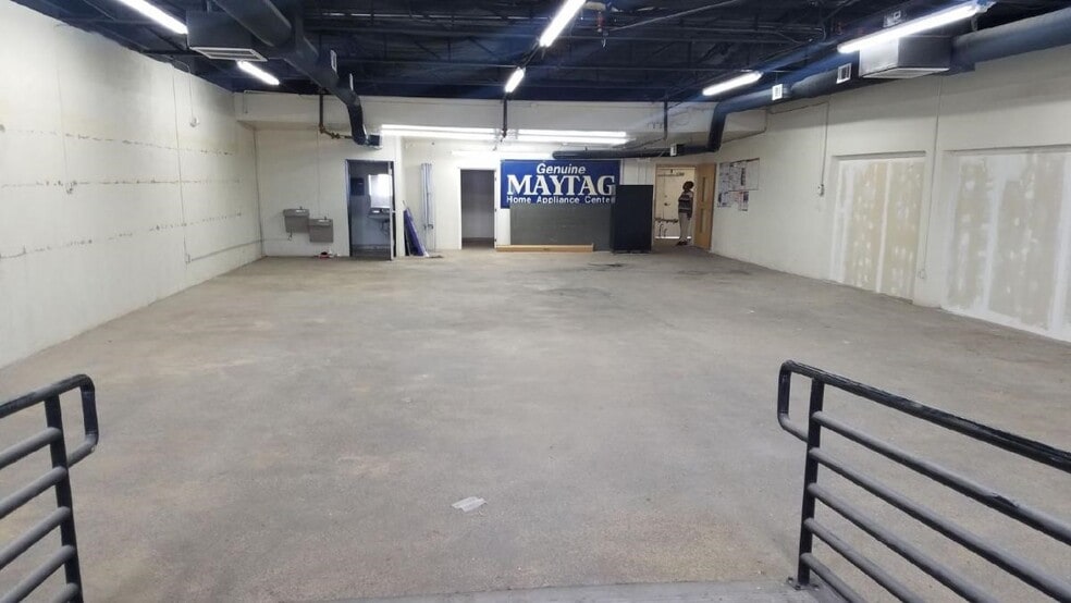 More Photos Of 1612 E Southern Ave, Phoenix Freestanding For Sale