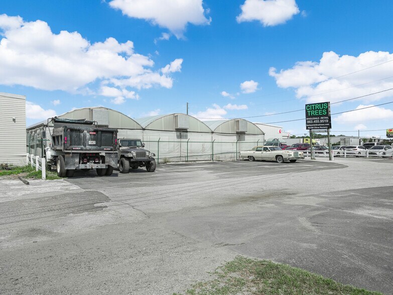 More Photos Of 16110 US 27, Lake Wales Light Distribution For Lease