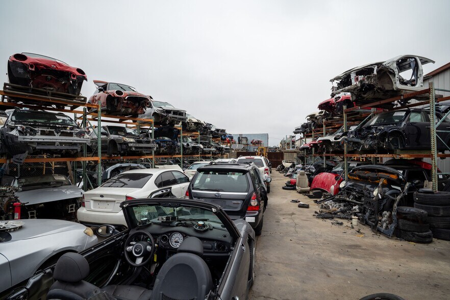 More Photos Of 3567 Recycle Rd, Rancho Cordova Warehouse For Lease