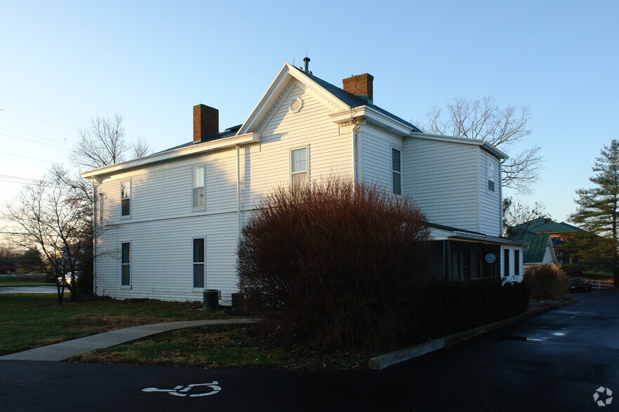 More Photos Of 12921 W US Highway 42, Prospect Medical For Lease