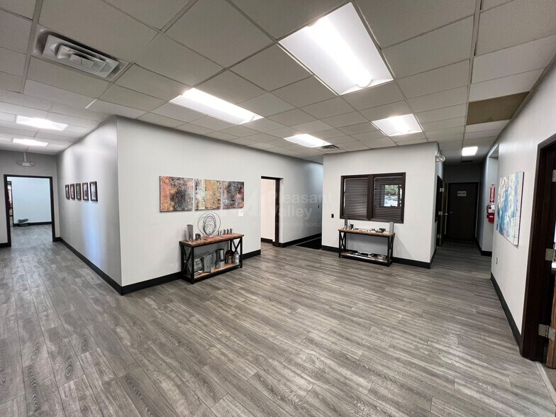 More Photos Of 4899 Commerce Pky, Warrensville Heights Warehouse For Sale