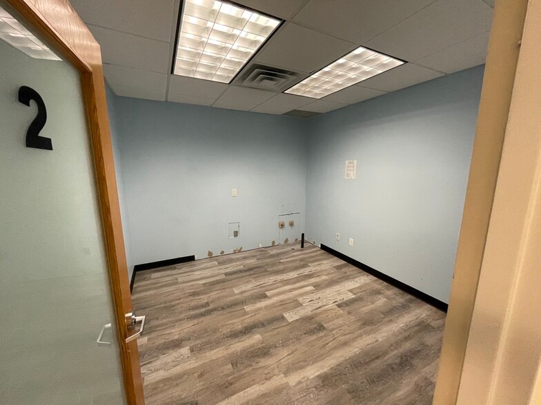 More Photos Of 3041 Avenue U, Brooklyn Medical For Lease