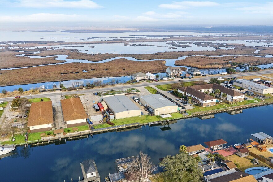 More Photos Of 4632 Pontchartrain Dr, Slidell Flex For Sale