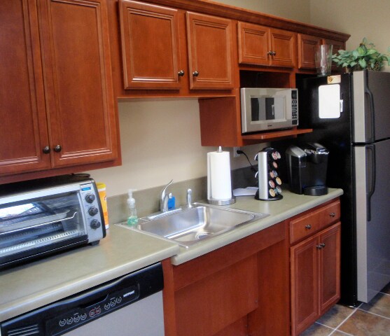 More Photos Of 1200 Ashwood Dr, Canonsburg Medical For Sale