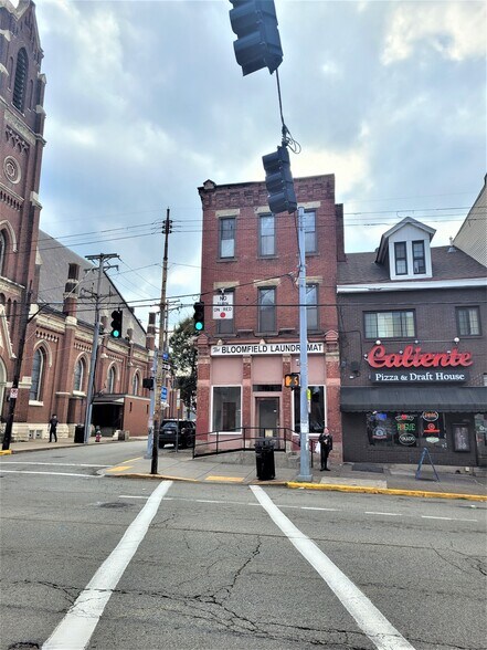 More Photos Of 4626 Liberty Ave, Pittsburgh Storefront Retail Residential For Lease