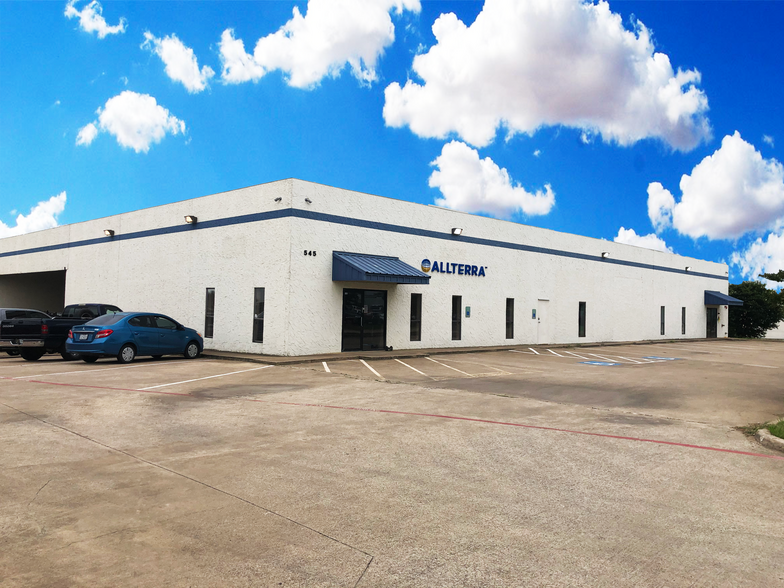 Primary Photo Of 545 Commerce St, Southlake Warehouse For Lease