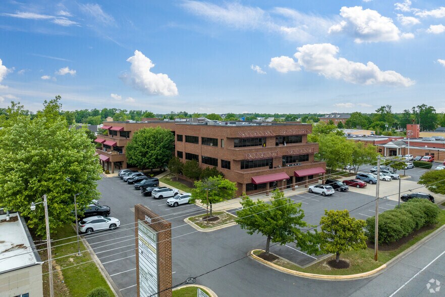 More Photos Of 3261 Old Washington Rd, Waldorf Loft Creative Space For Lease