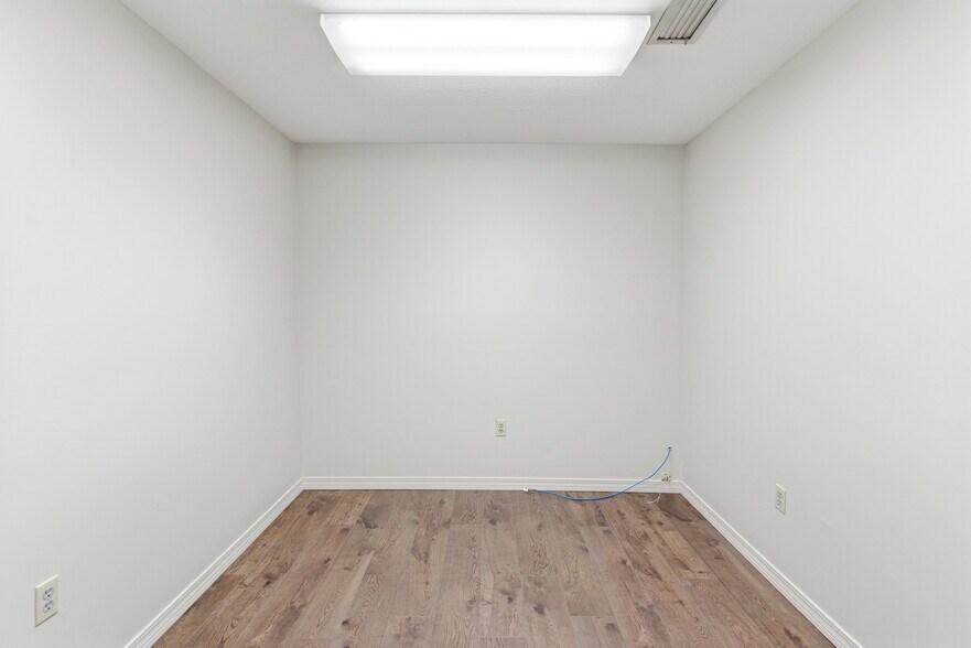 More Photos Of 723 Hardy St, Hattiesburg Office For Sale