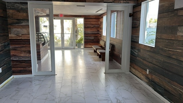 More Photos Of 3872 Grand Ave, Miami General Retail For Lease