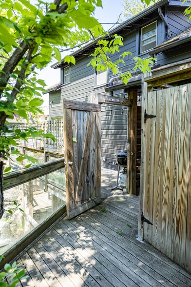 More Photos Of 8 Tannery Brook Rd, Woodstock Specialty For Sale