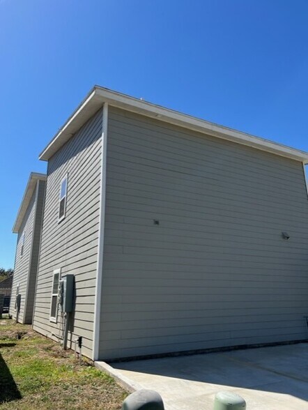 More Photos Of 1514 Quitaca Dr, Edinburg Apartments For Sale