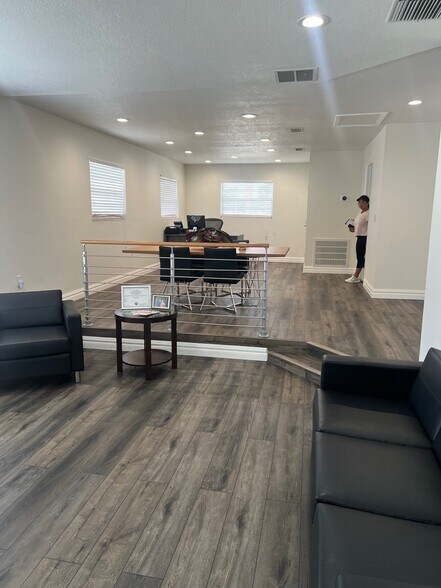 More Photos Of 2424 Sunset Point Rd, Clearwater Medical For Lease