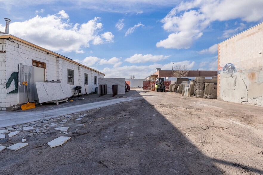 More Photos Of 1031 W 46th Ave, Denver Warehouse For Sale