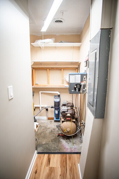More Photos Of 508 Scarboro Ln, Oak Ridge Medical For Lease