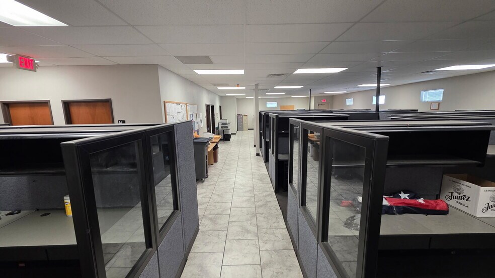 More Photos Of 3900 TX-158, Midland Loft Creative Space For Sale