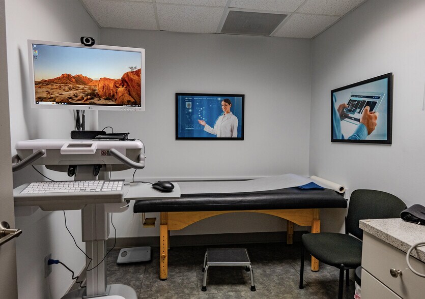More Photos Of 152 Ne 167th St, Miami Medical For Lease