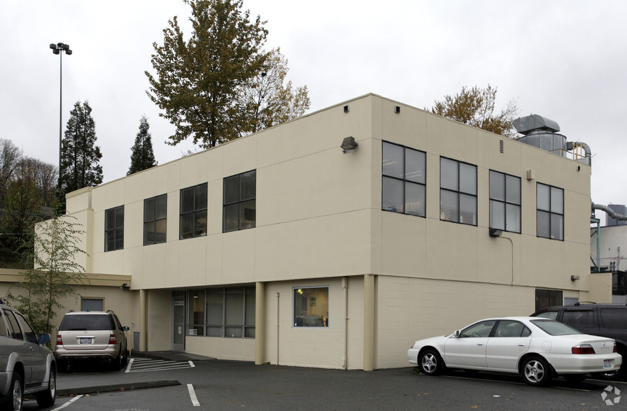 Primary Photo Of 851 Poplar Pl S, Seattle Flex For Lease