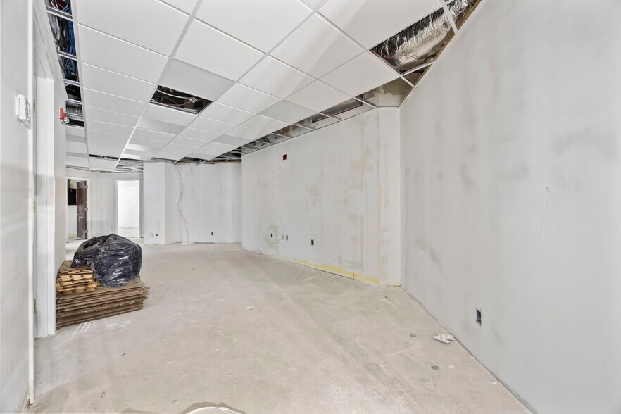 More Photos Of 200 S Andrews Ave, Fort Lauderdale Medical For Sale