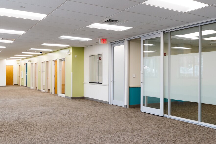 More Photos Of 100 Midway Rd, Cranston Unknown For Lease