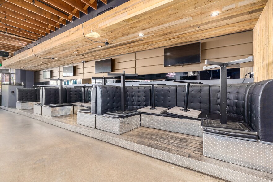 More Photos Of 2036-2046 Broadway, Denver Restaurant For Sale