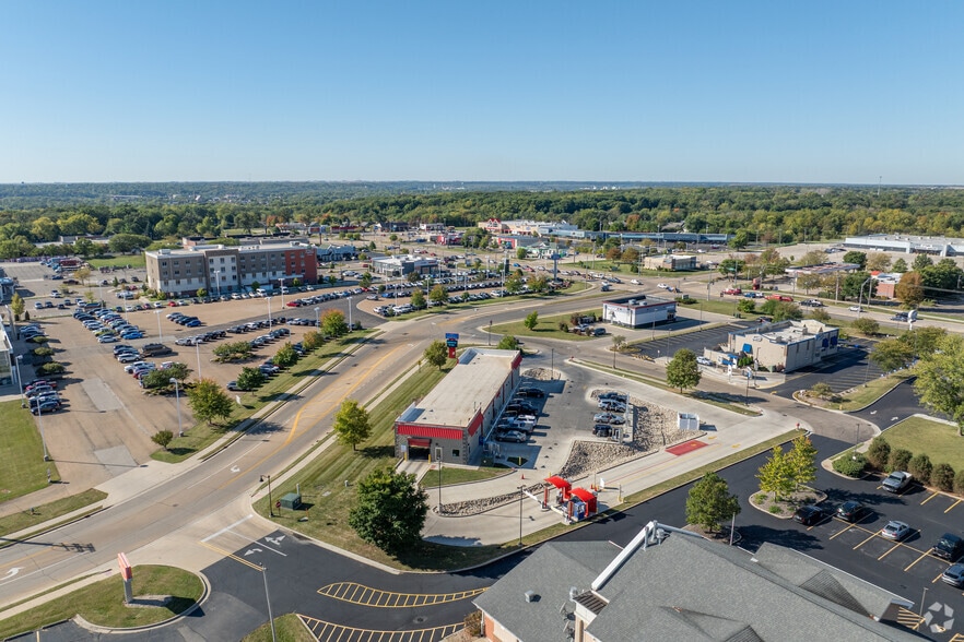More Photos Of 2950 Fairfield Ln, Ottawa Carwash For Sale