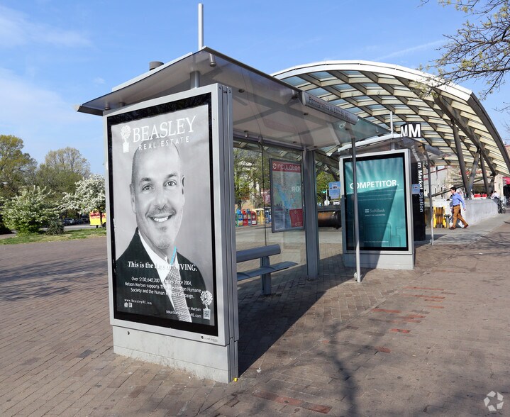 More Photos Of 531 8th St SE, Washington Restaurant For Lease