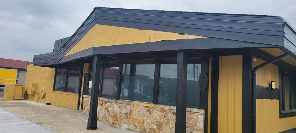 More Photos Of 2435 Brice Rd, Reynoldsburg Restaurant For Sale